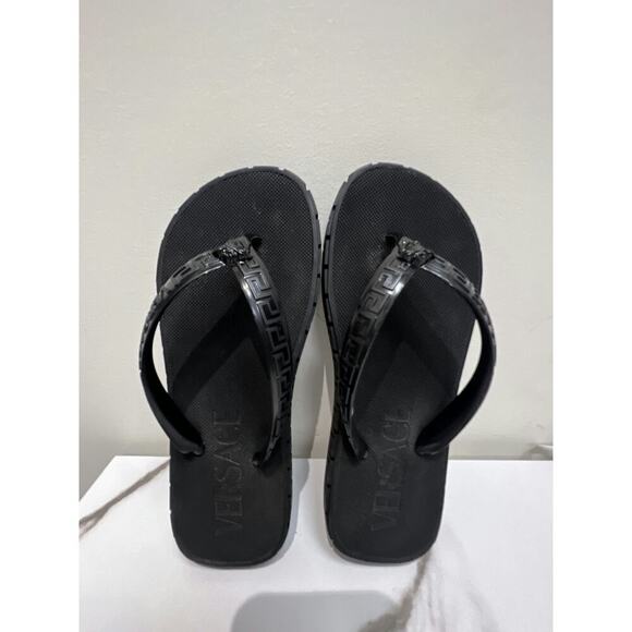 Versace Greca Greek Key Flip Flops  Size 37 - Picture 2 of 4